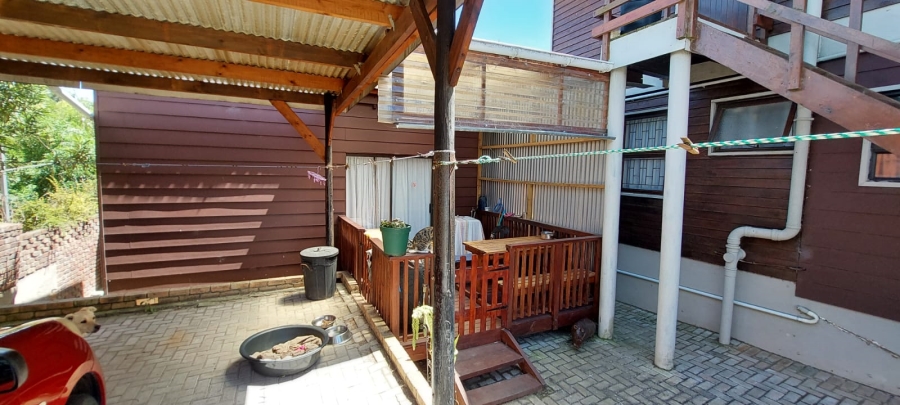 3 Bedroom Property for Sale in Paradise Beach Eastern Cape